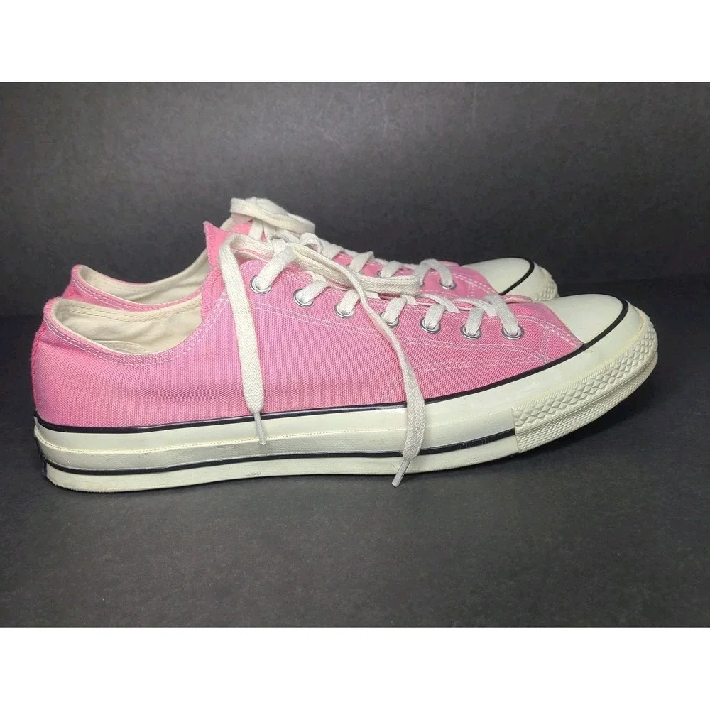 Converse Chuck Taylor All Star Pink Low Top Sneakers Men's 11.5 EUC - Picture 5 of 9